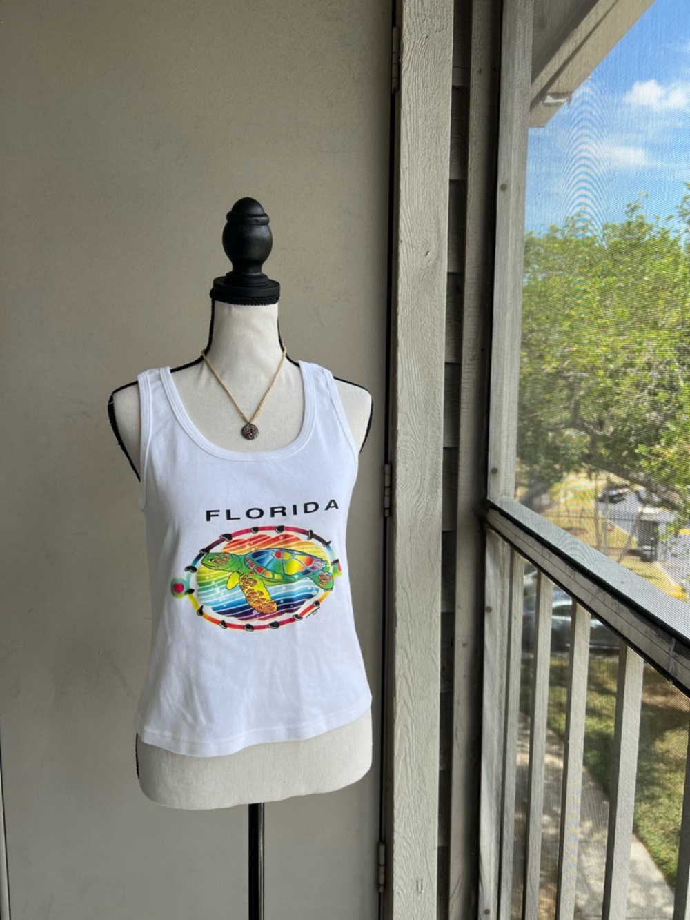 Vintage Florida Graphic White Tank Top Turtle Rainbow 90s